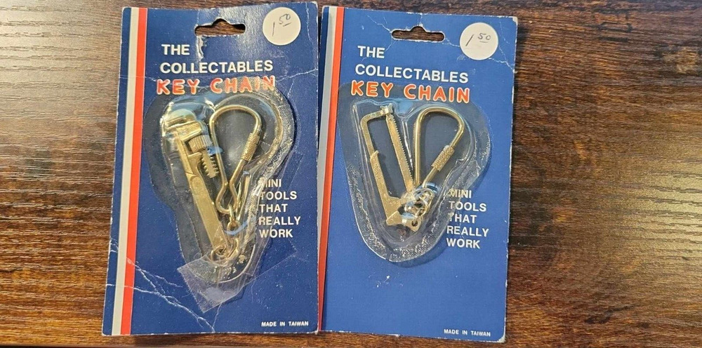 The Collectables Miniature Key Chains vintage
